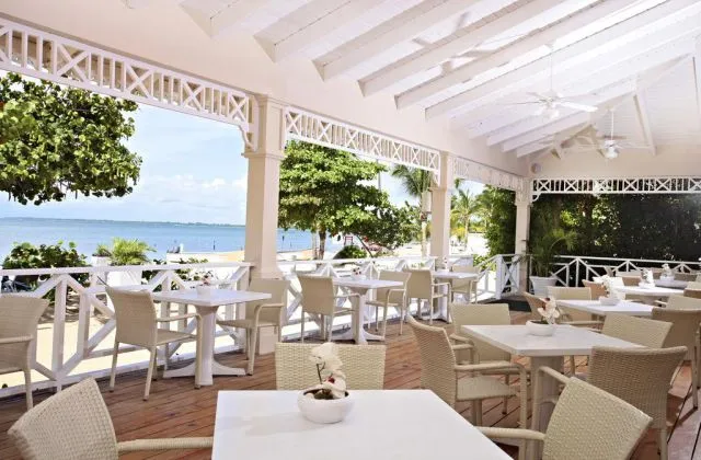 Grand Bahia Principe La Romana restaurant view beach